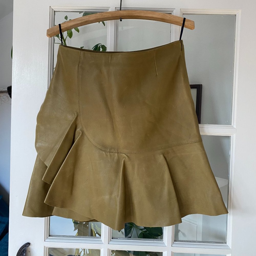 Alexander McQueen leather mini skirt, IT 42 (US 4-6)